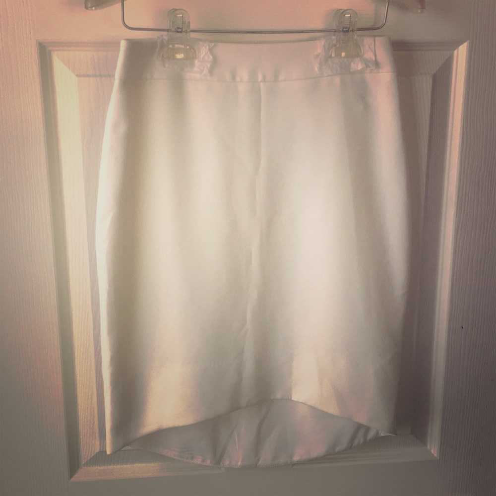 Express Pencil hi / low skirt - white crepe